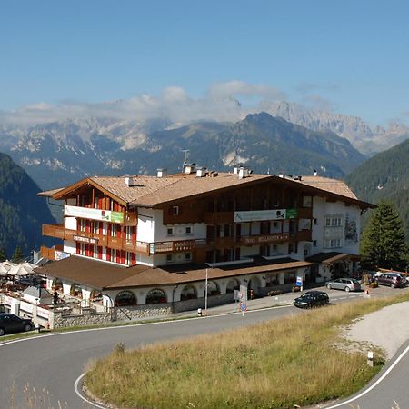 Hotel Bellavista Canazei Εξωτερικό φωτογραφία
